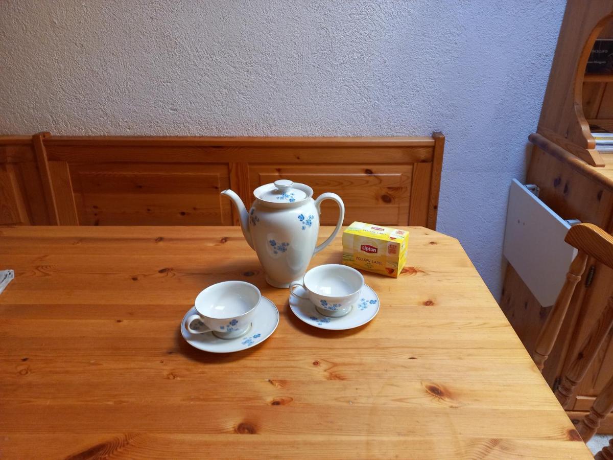Confortevole Mansarda Di Montagna Poschiavo Eksteriør billede
