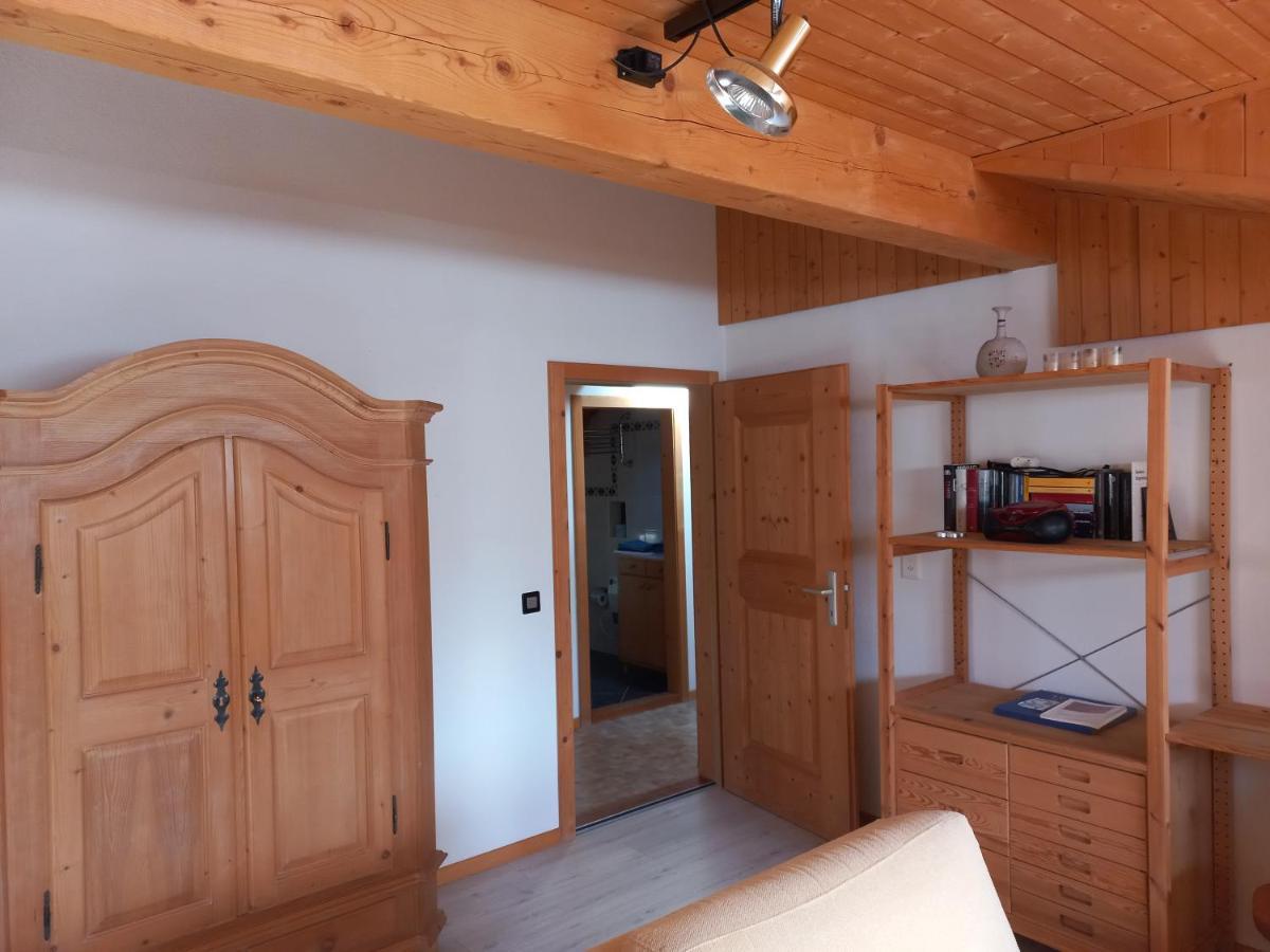 Confortevole Mansarda Di Montagna Poschiavo Eksteriør billede