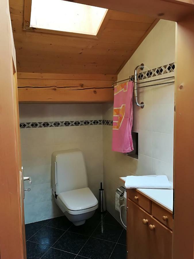 Confortevole Mansarda Di Montagna Poschiavo Eksteriør billede