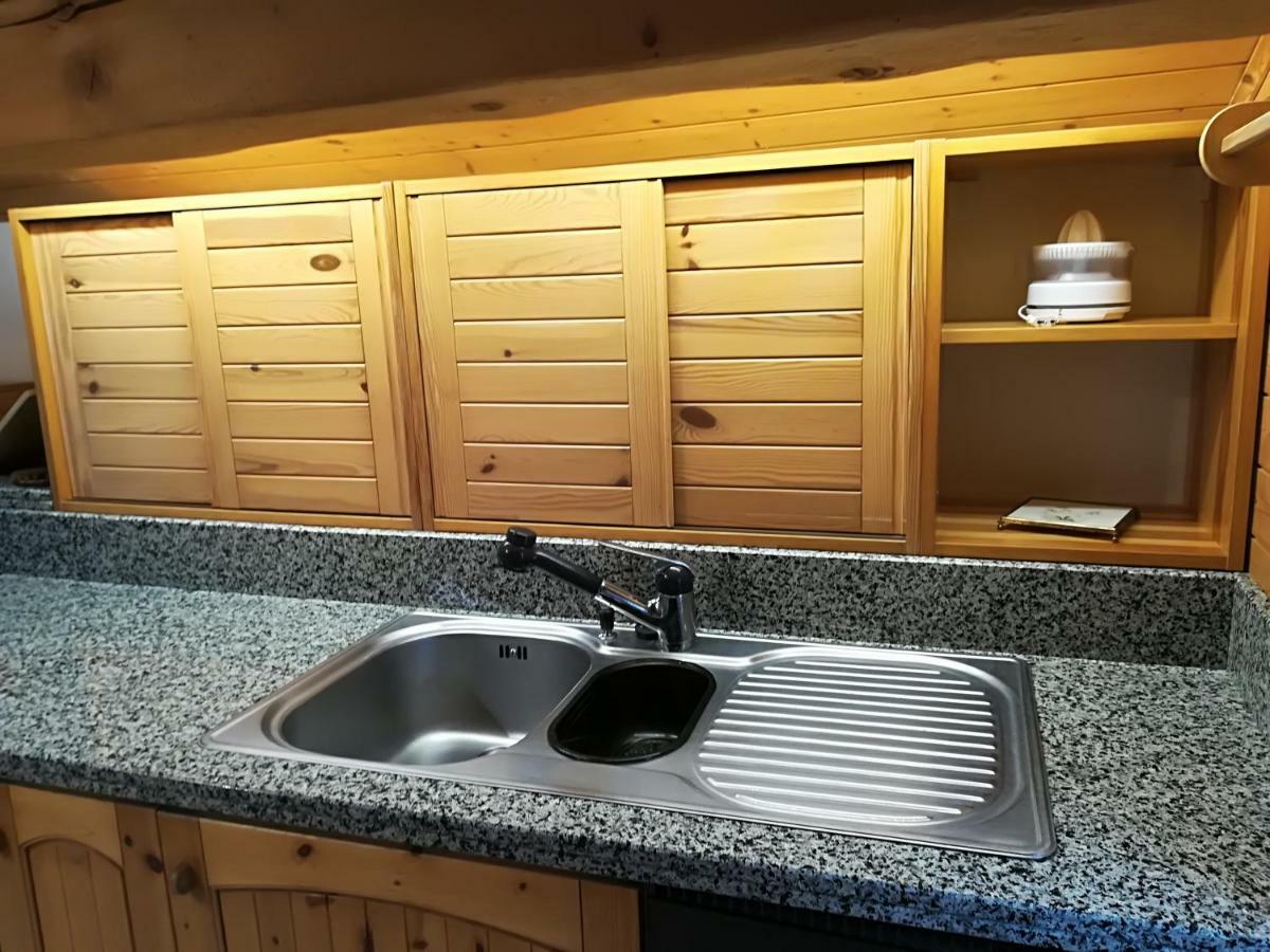 Confortevole Mansarda Di Montagna Poschiavo Eksteriør billede