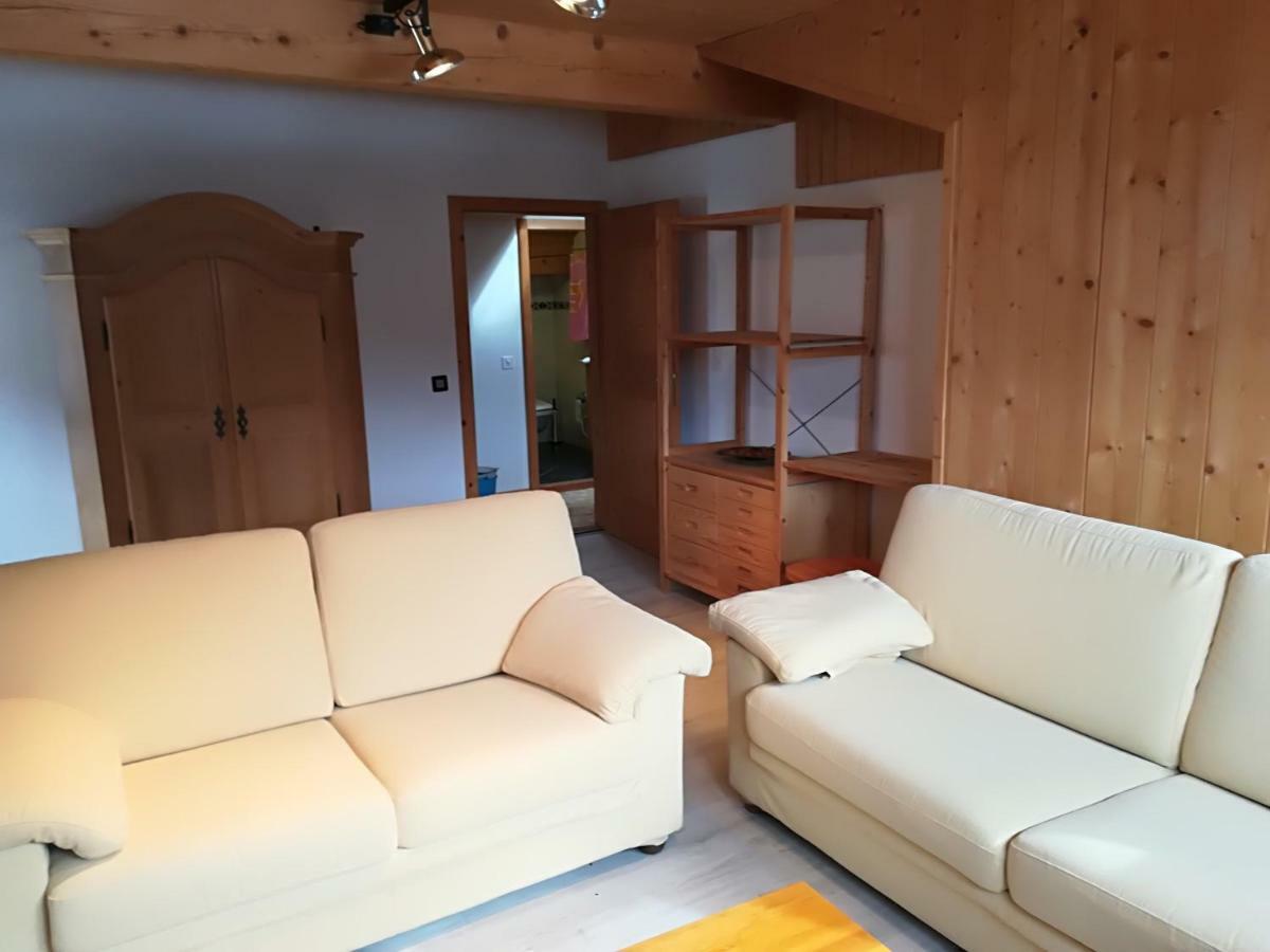 Confortevole Mansarda Di Montagna Poschiavo Eksteriør billede