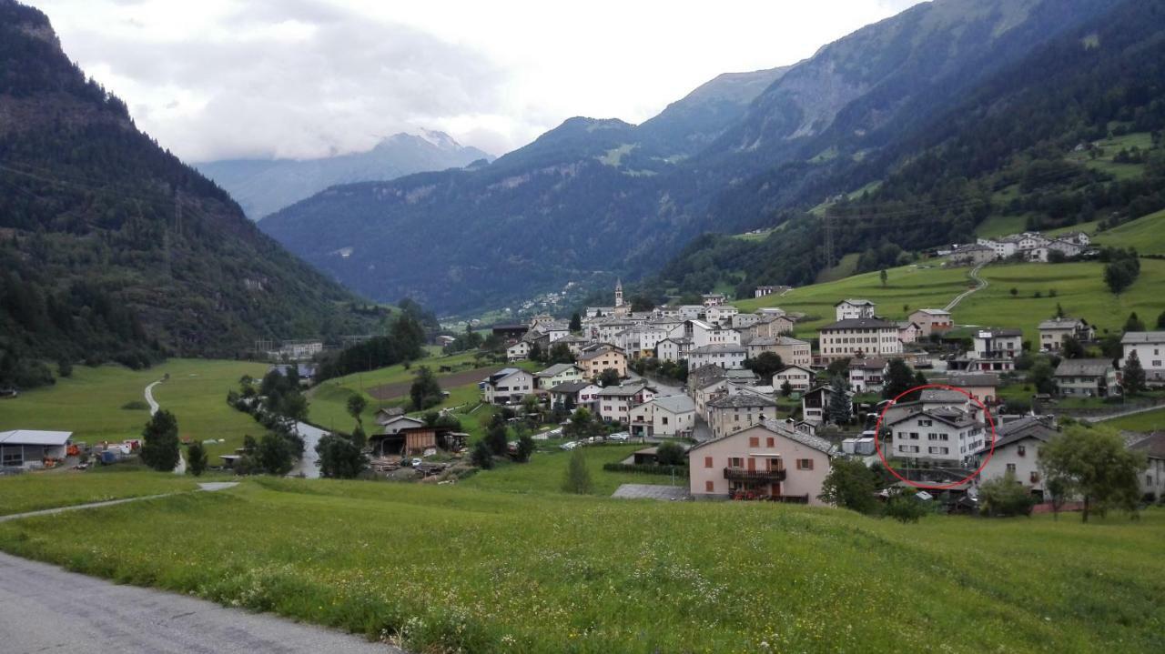 Confortevole Mansarda Di Montagna Poschiavo Eksteriør billede