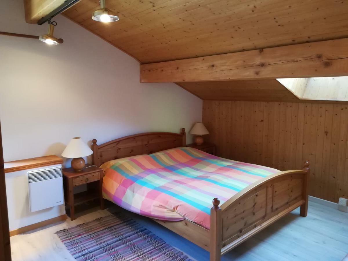 Confortevole Mansarda Di Montagna Poschiavo Eksteriør billede